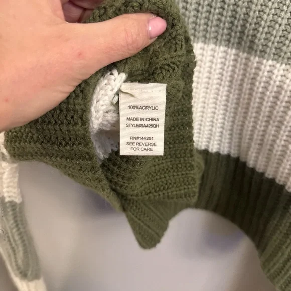 Moon & Madison Striped Chunky Knit Sweater – XS 🌿 - Picture 6 of 7